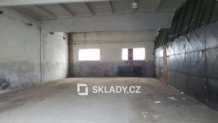 Pronájem skladu 121 m², Bučovice