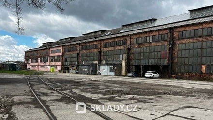 Pronájem skladu 1 017 m², Ostrava