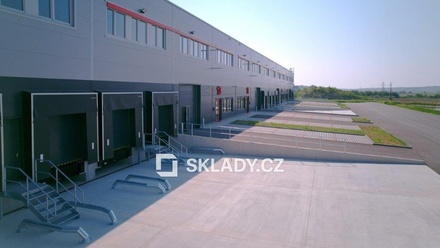 Pronájem skladu 1 000 m², Mikulov