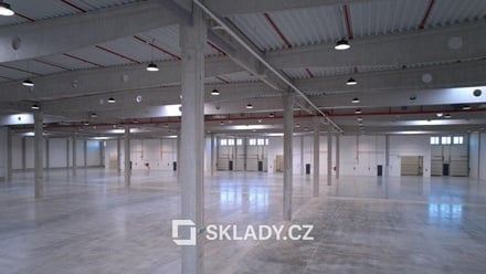 Pronájem skladu 1 000 m², Mikulov