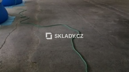 Pronájem skladu 1 400 m², Kamenný Přívoz