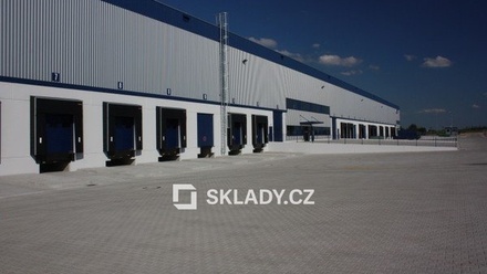 Pronájem skladu 9 330 m², Most