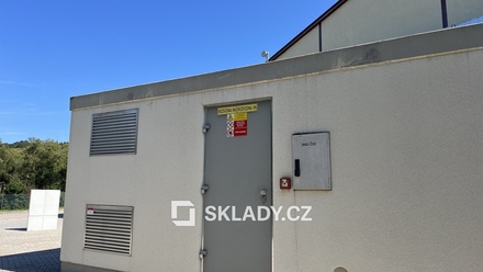 Prodej skladu 37 000 m², Planá