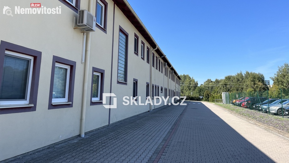 Prodej skladu 37 000 m², Planá