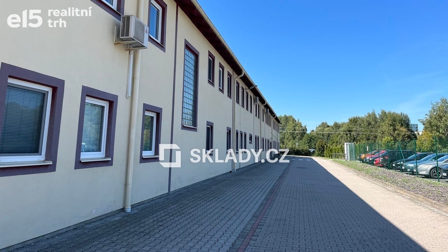 Prodej skladu 37 000 m², Planá