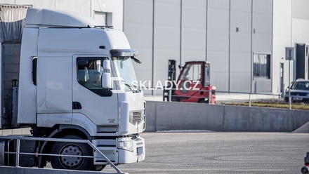 Pronájem skladu 3 700 m², Olomouc