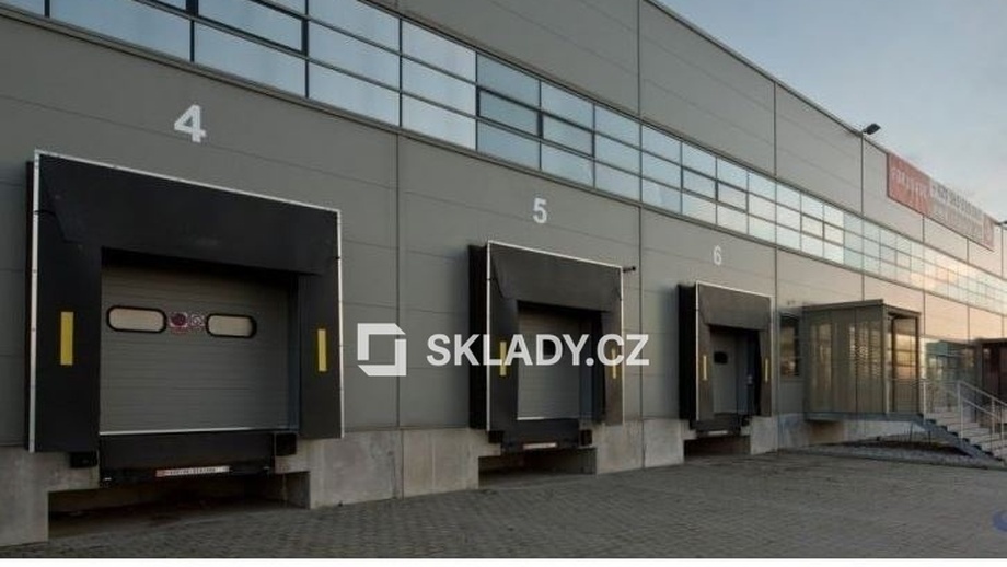 Pronájem sklady, 3 500 m² - Hustopeče