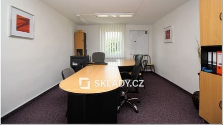 Pronájem obchodního prostoru 2 000 m², Teplice - Sobědruhy