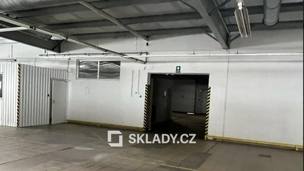 Pronájem skladu 2 435 m², Cheb