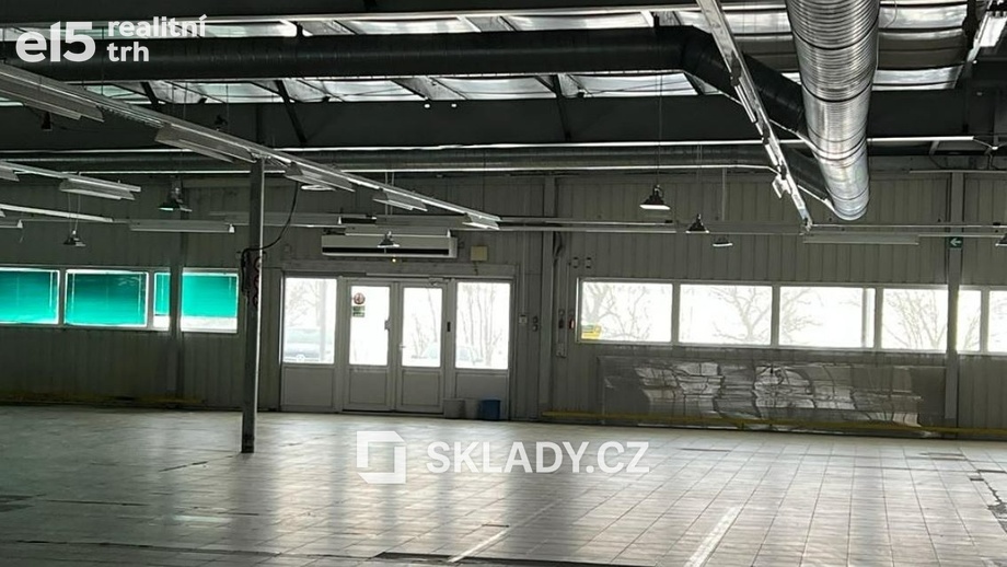 Pronájem skladu 2 435 m², Cheb