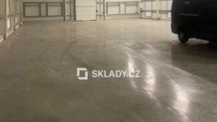 Pronájem skladu 650 m², Uherský Brod