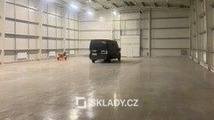 Pronájem skladu 335 m², Uherský Brod