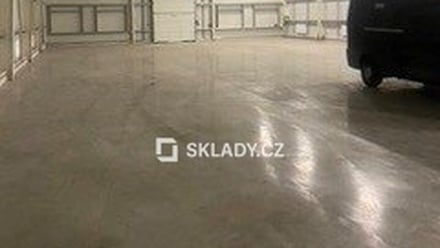 Pronájem skladu 335 m², Uherský Brod