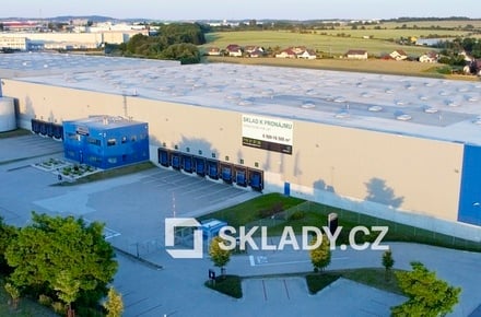Pronájem skladu 16 000 m², Modletice