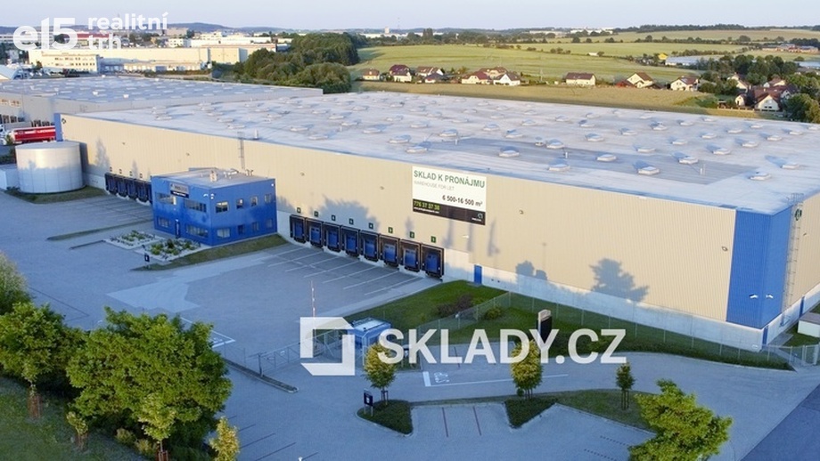 Pronájem skladu 16 000 m², Modletice