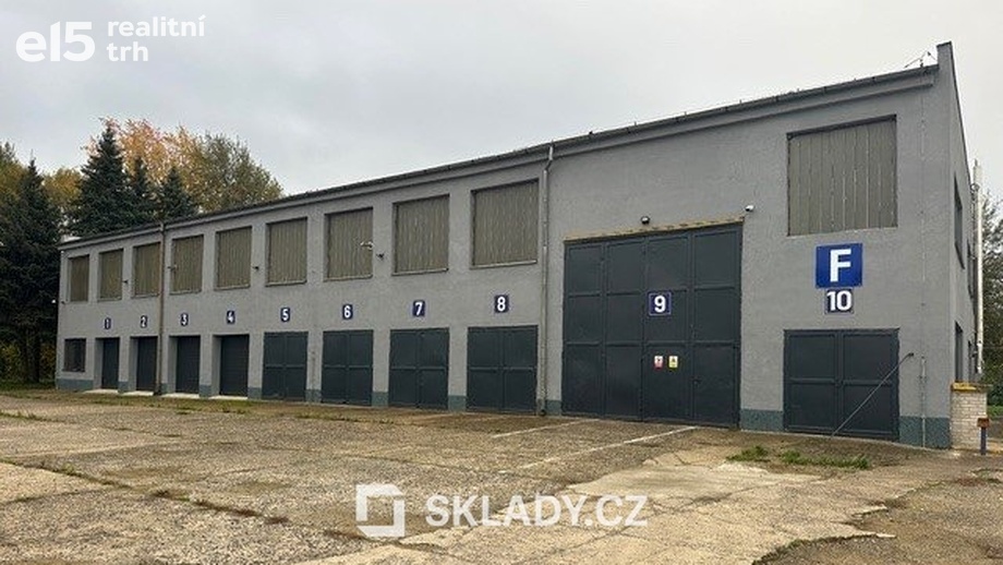 Pronájem skladu 903 m², Žalany