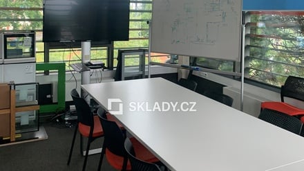 Pronájem kanceláře 221 m², Liberec