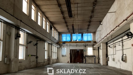 Pronájem skladu 3 000 m², Česká Lípa