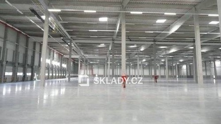 Pronájem skladu 6 800 m², Štěnovice