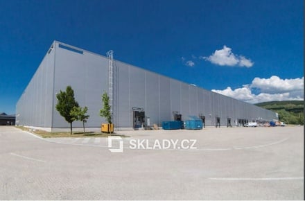 Pronájem skladu 1 800 m², Bratislava-Rača, Slovensko