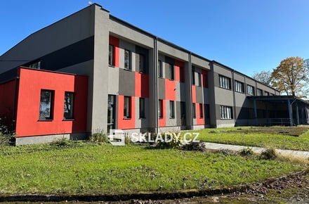 Pronájem skladu 5 100 m², Dolní Řasnice