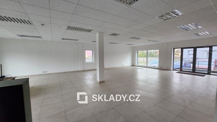 Pronájem skladu 117 m², Karlovy Vary