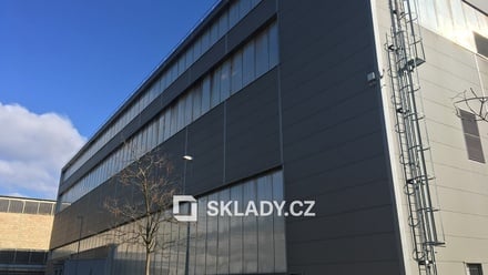 Pronájem skladu 1 980 m², Plzeň