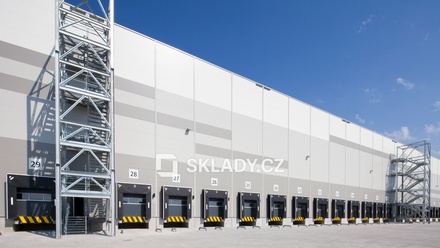 Pronájem skladu 6 100 m², Ústí nad Labem