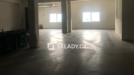 Pronájem skladu 769 m², Bruntál