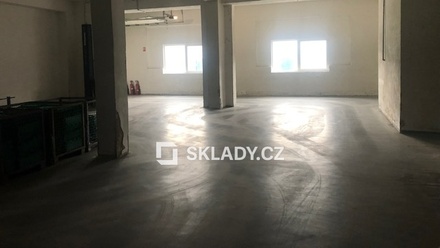 Pronájem skladu 1 150 m², Bruntál