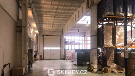 Pronájem skladu 1 150 m², Bruntál