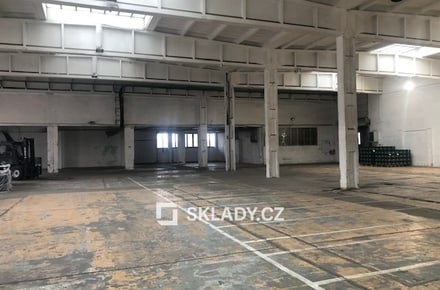 Pronájem skladu 1 150 m², Bruntál