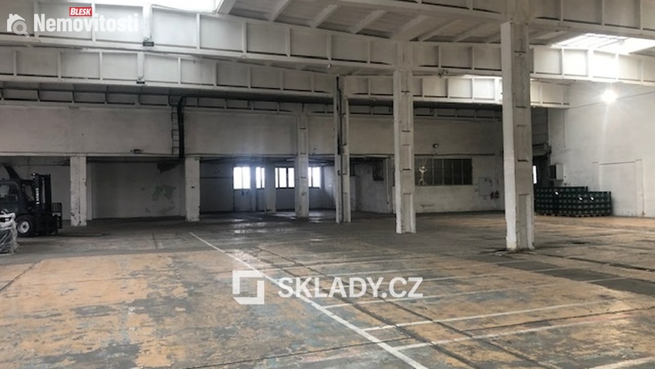 Pronájem skladu 1 150 m², Bruntál