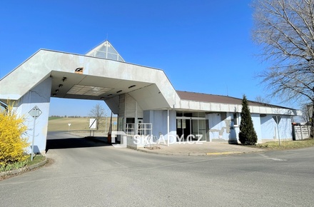 Pronájem skladu 220 m², Louny