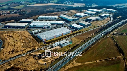 Pronájem skladu 3 015 m², Rudná