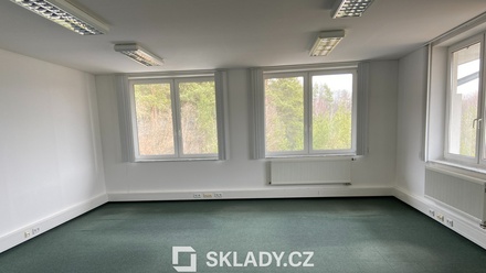 Pronájem skladu 1 318 m², Příbram