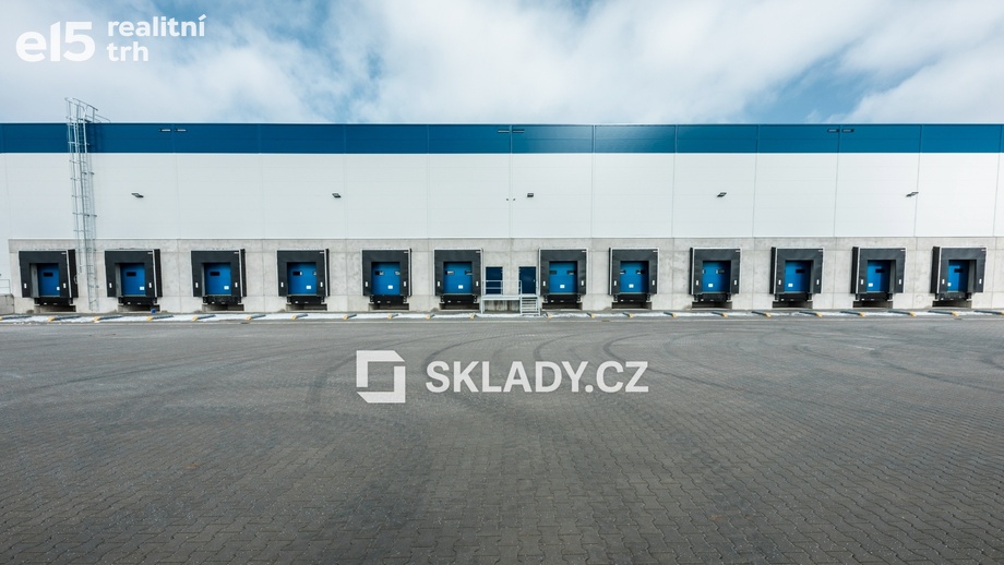 Pronájem skladu 20 000 m², Kladno