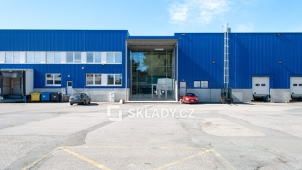 Pronájem skladu 8 700 m², Nučice