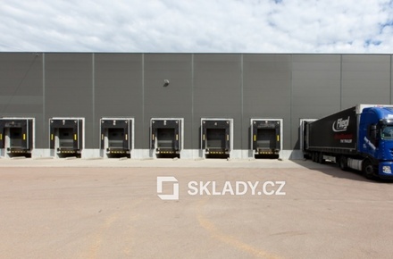 Pronájem skladu 14 000 m², Plzeň - Skvrňany