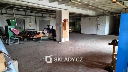 Pronájem skladu 500 m², Terezín
