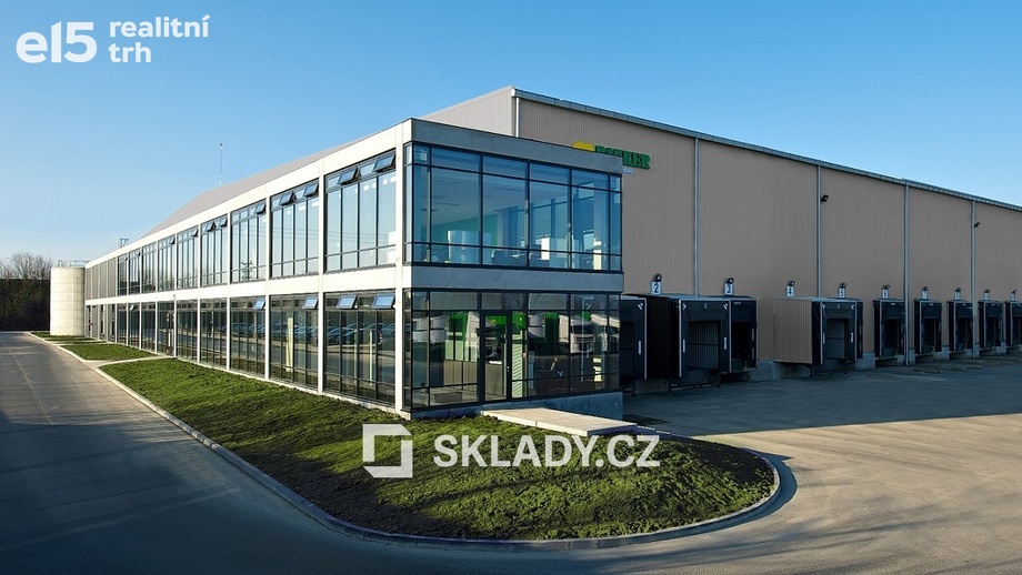 Pronájem skladu 7 000 m², Divišov