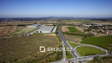 Pronájem skladu 2 500 m², Říčany - Jažlovice