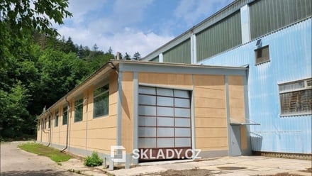 Pronájem skladu 500 m², Hřensko