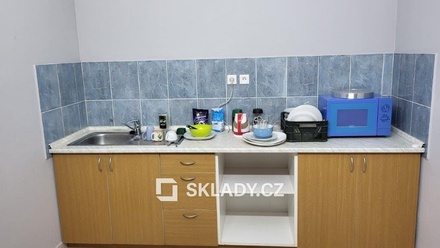 Pronájem kanceláře 45 m², Praha - Čakovice