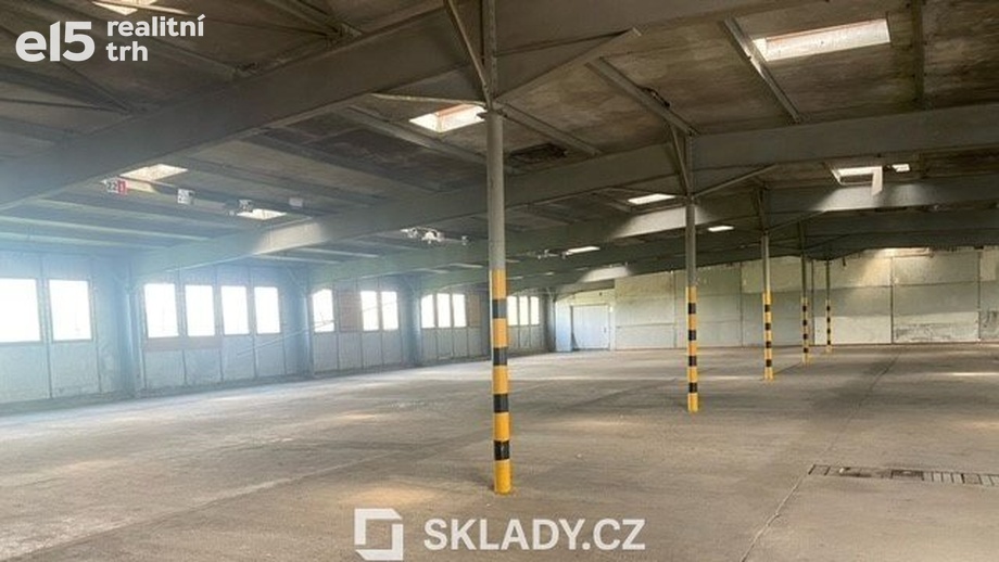Pronájem sklady, 717 m² - Měnín