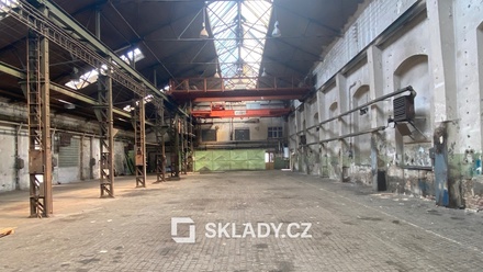 Pronájem skladu 3 000 m², Ústí nad Labem - Střekov