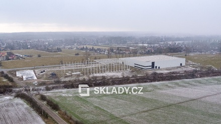 Pronájem skladu 3 000 m², Hradec Králové