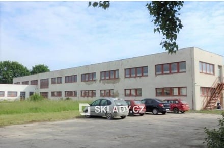 Pronájem kanceláře 1 060 m², Louny