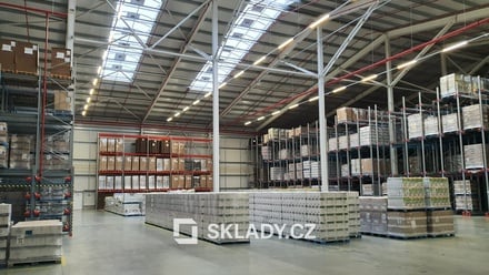 Pronájem skladu 2 000 m², Rakovník