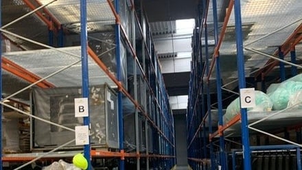 Pronájem skladu 14 700 m², Havraň